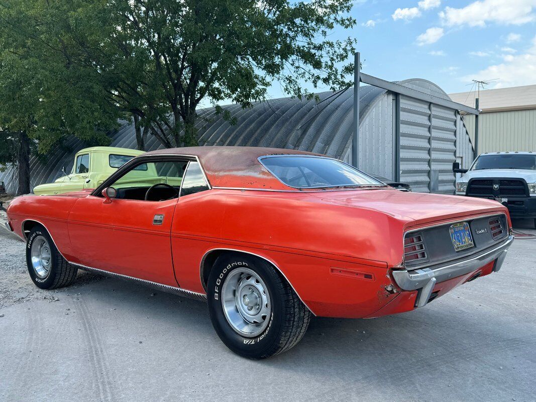 Plymouth-Cuda-1970-26