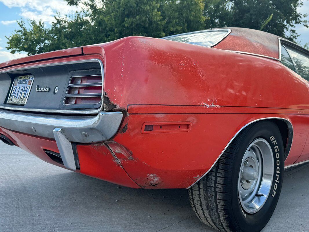 Plymouth-Cuda-1970-30