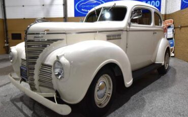 Plymouth-Deluxe-1939-4