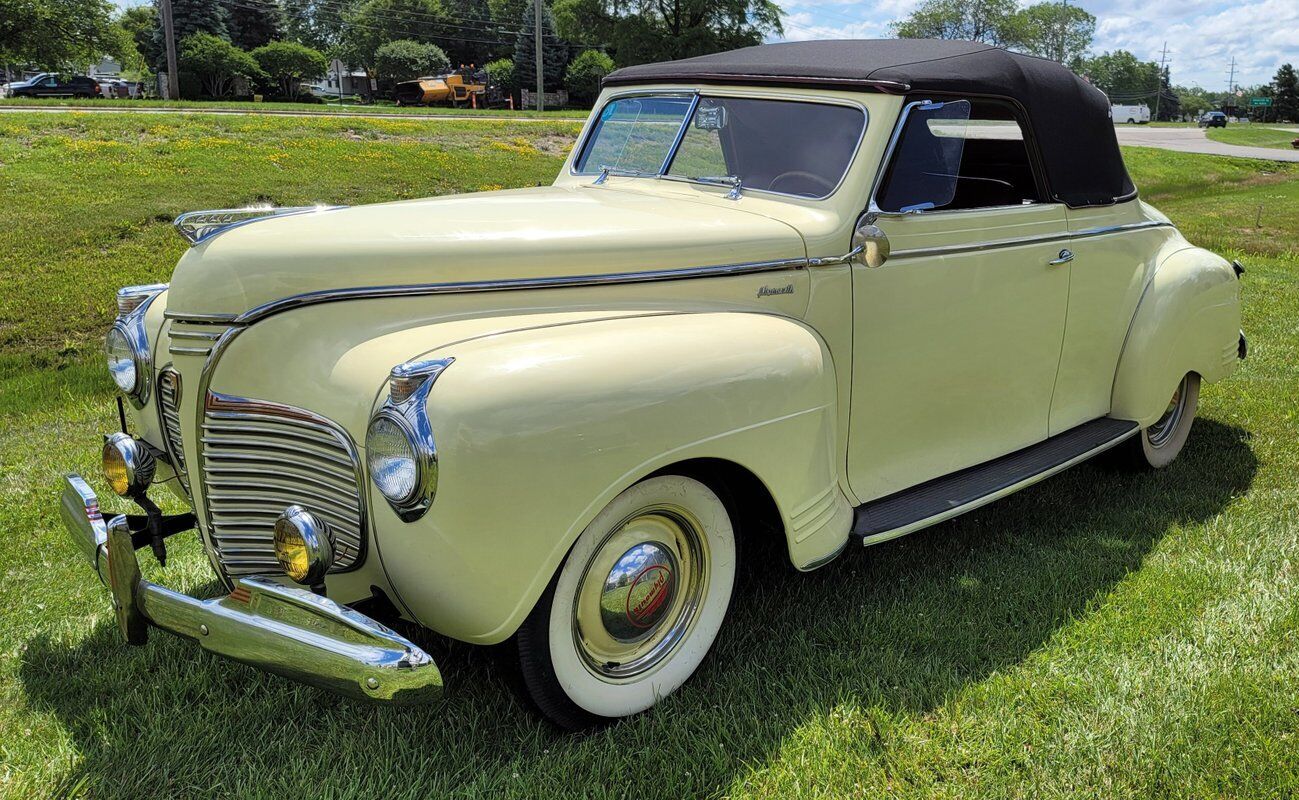 Plymouth-Deluxe-1941-9