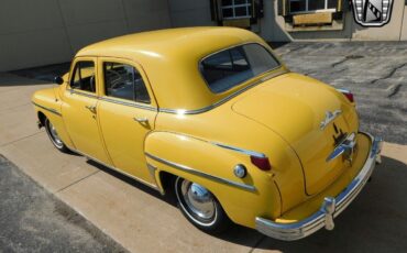 Plymouth-Deluxe-Berline-1949-5