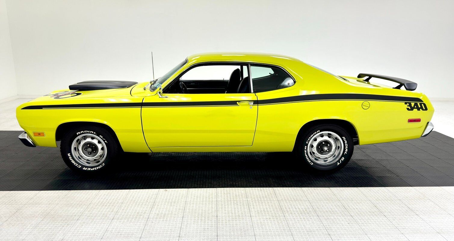 Plymouth-Duster-1971-1