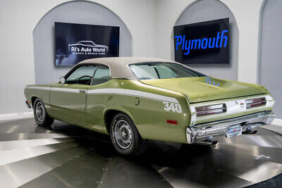 Plymouth-Duster-1972-3