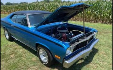 Plymouth-Duster-1975-6