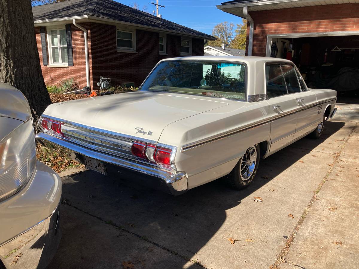 Plymouth-Fury-iii-1965-4