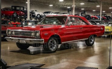 Plymouth-GTX-1967-8