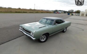 Plymouth-GTX-1968-11