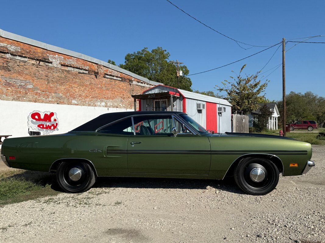 Plymouth-GTX-1970-3