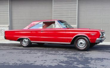 Plymouth-GTX-Coupe-1967-12