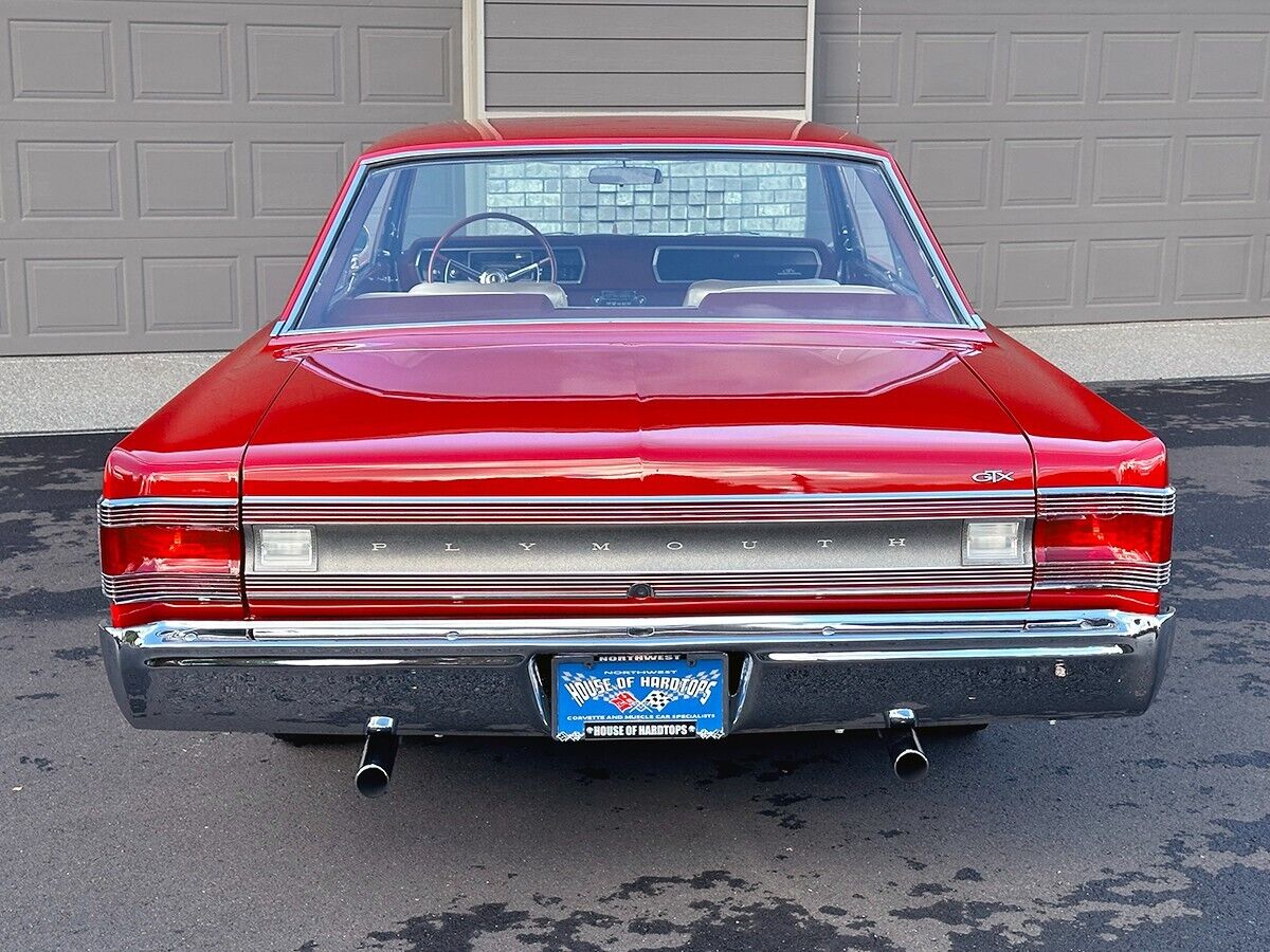 Plymouth-GTX-Coupe-1967-19