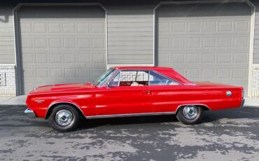 Plymouth-GTX-Coupe-1967-2