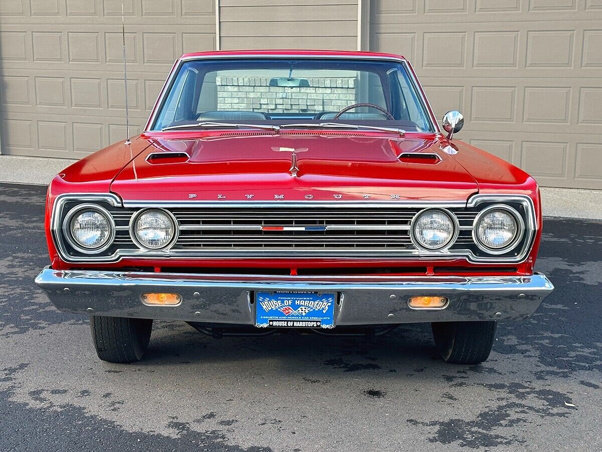 Plymouth-GTX-Coupe-1967-7