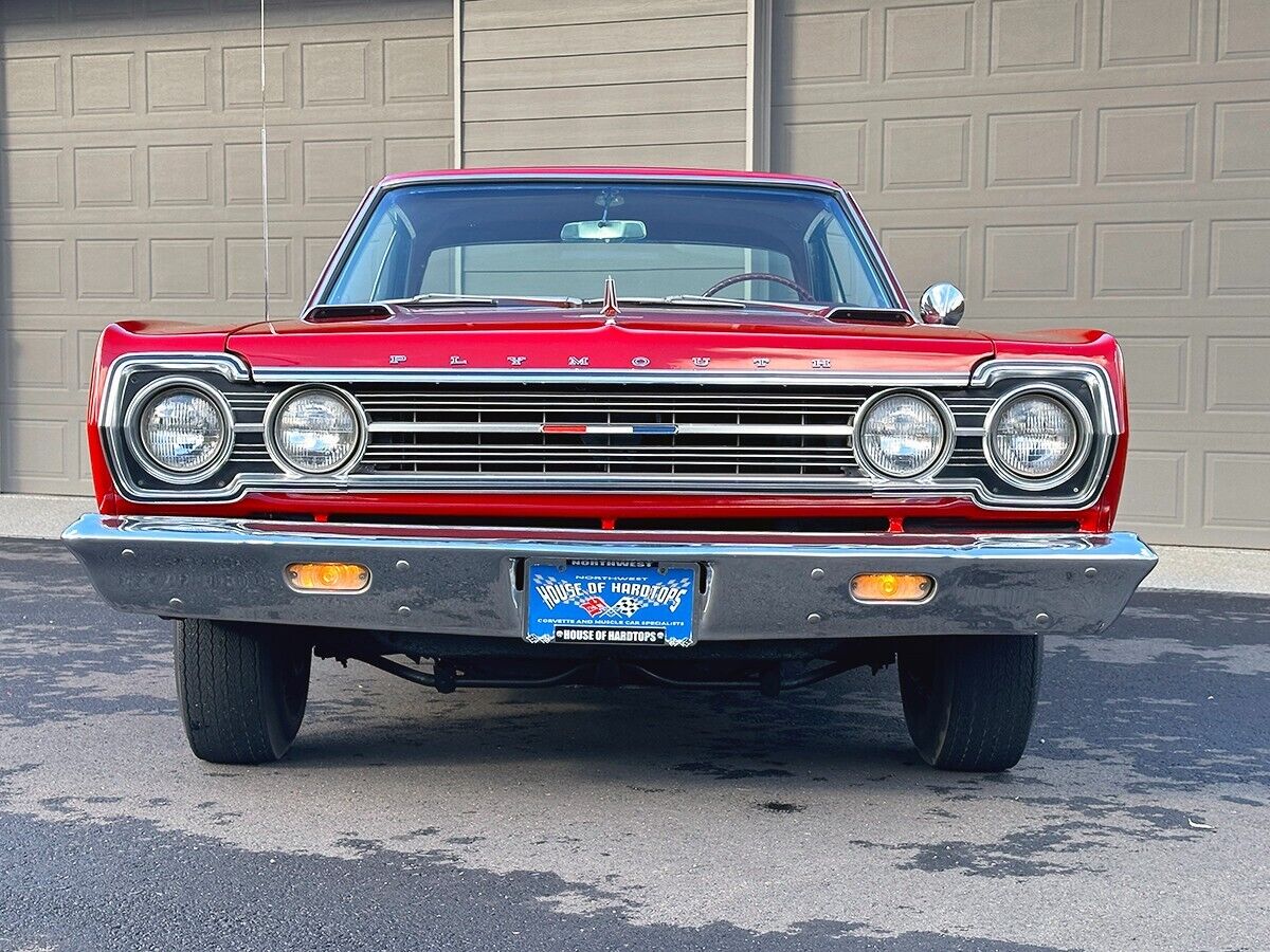 Plymouth-GTX-Coupe-1967-8