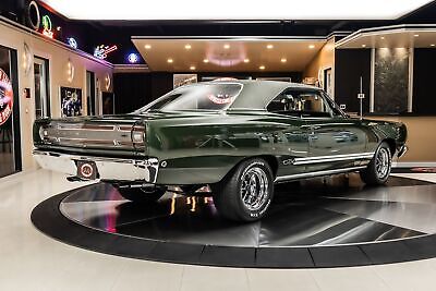 Plymouth-GTX-Coupe-1968-12