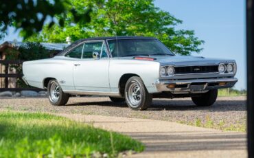 Plymouth-GTX-Coupe-1968-15