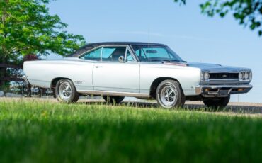 Plymouth-GTX-Coupe-1968-16