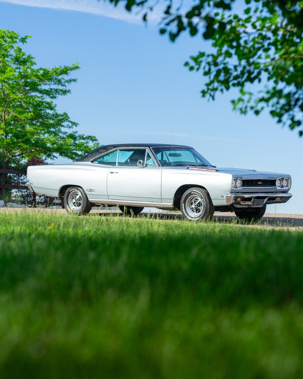 Plymouth-GTX-Coupe-1968-16