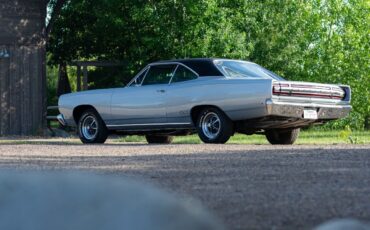 Plymouth-GTX-Coupe-1968-19