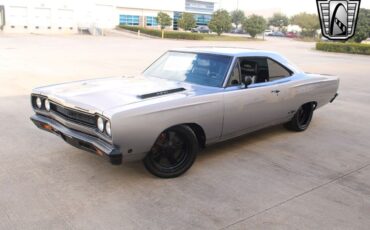 Plymouth-GTX-Coupe-1968-2