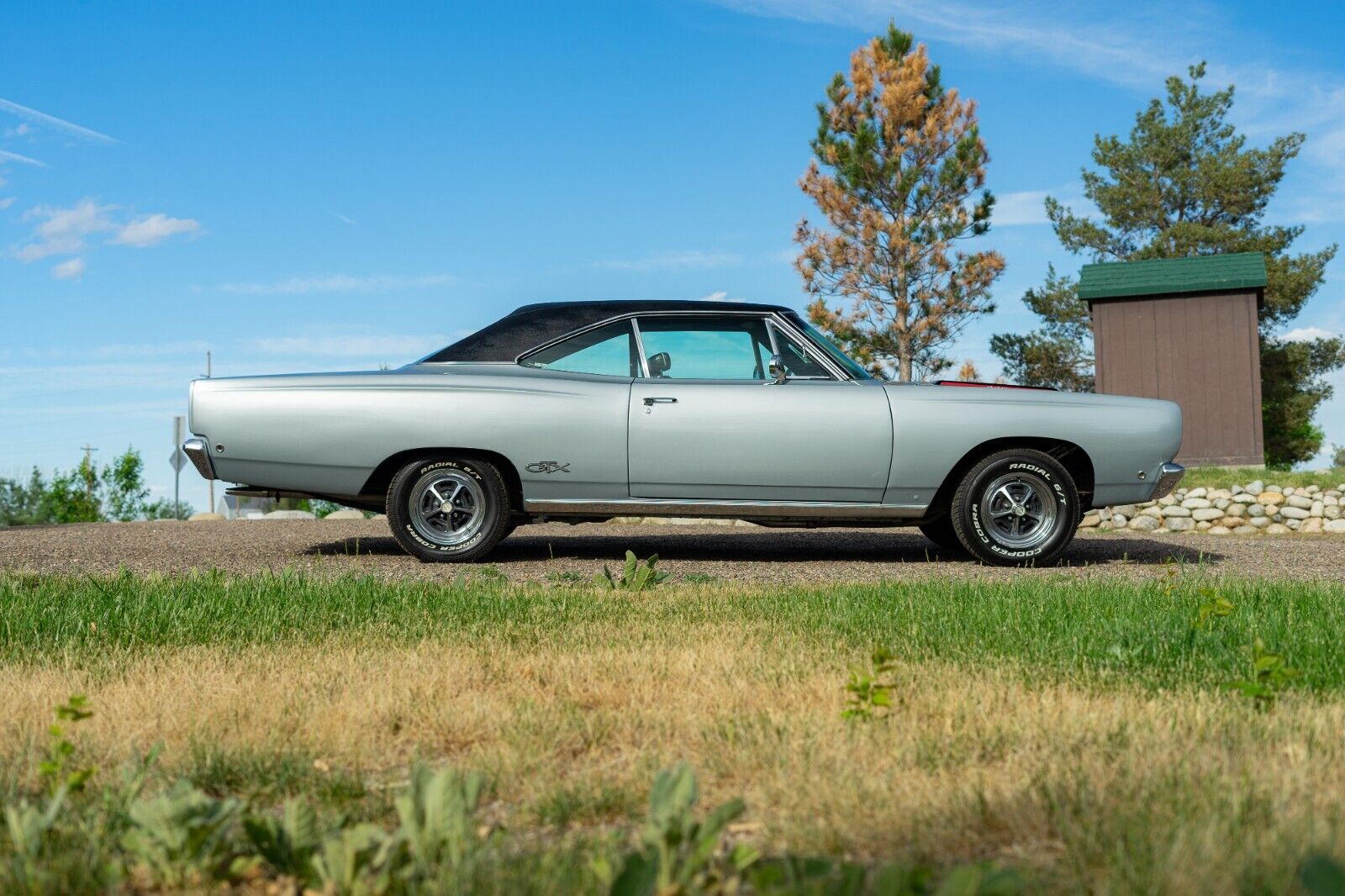 Plymouth-GTX-Coupe-1968-4