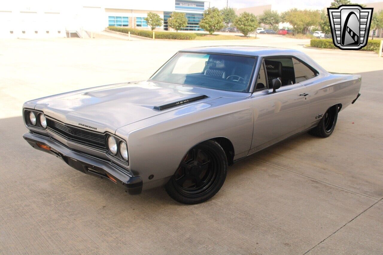 Plymouth-GTX-Coupe-1968-5