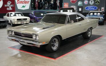 Plymouth-GTX-Coupe-1969-1