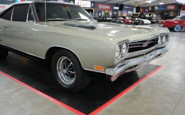 Plymouth-GTX-Coupe-1969-29