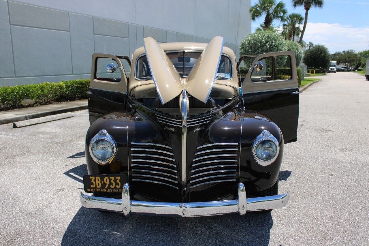 Plymouth-P10-Deluxe-Berline-1940-10