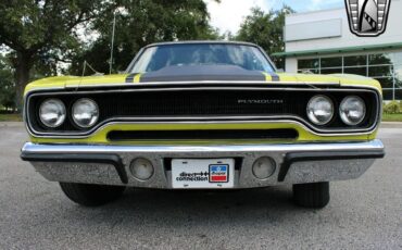 Plymouth-Road-Runner-1970-10