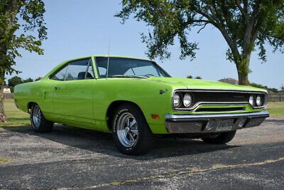 Plymouth-Road-Runner-1970-11