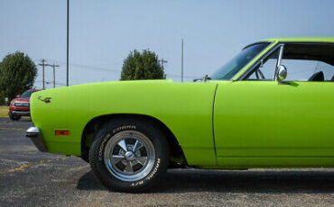 Plymouth-Road-Runner-1970-3