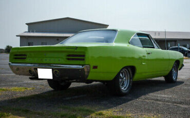 Plymouth-Road-Runner-1970-7