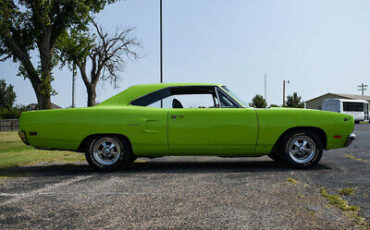 Plymouth-Road-Runner-1970-8