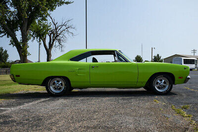 Plymouth-Road-Runner-1970-8