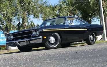 Plymouth-Road-Runner-1970-8