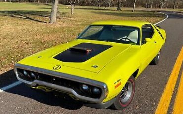 Plymouth-Road-Runner-1971-1