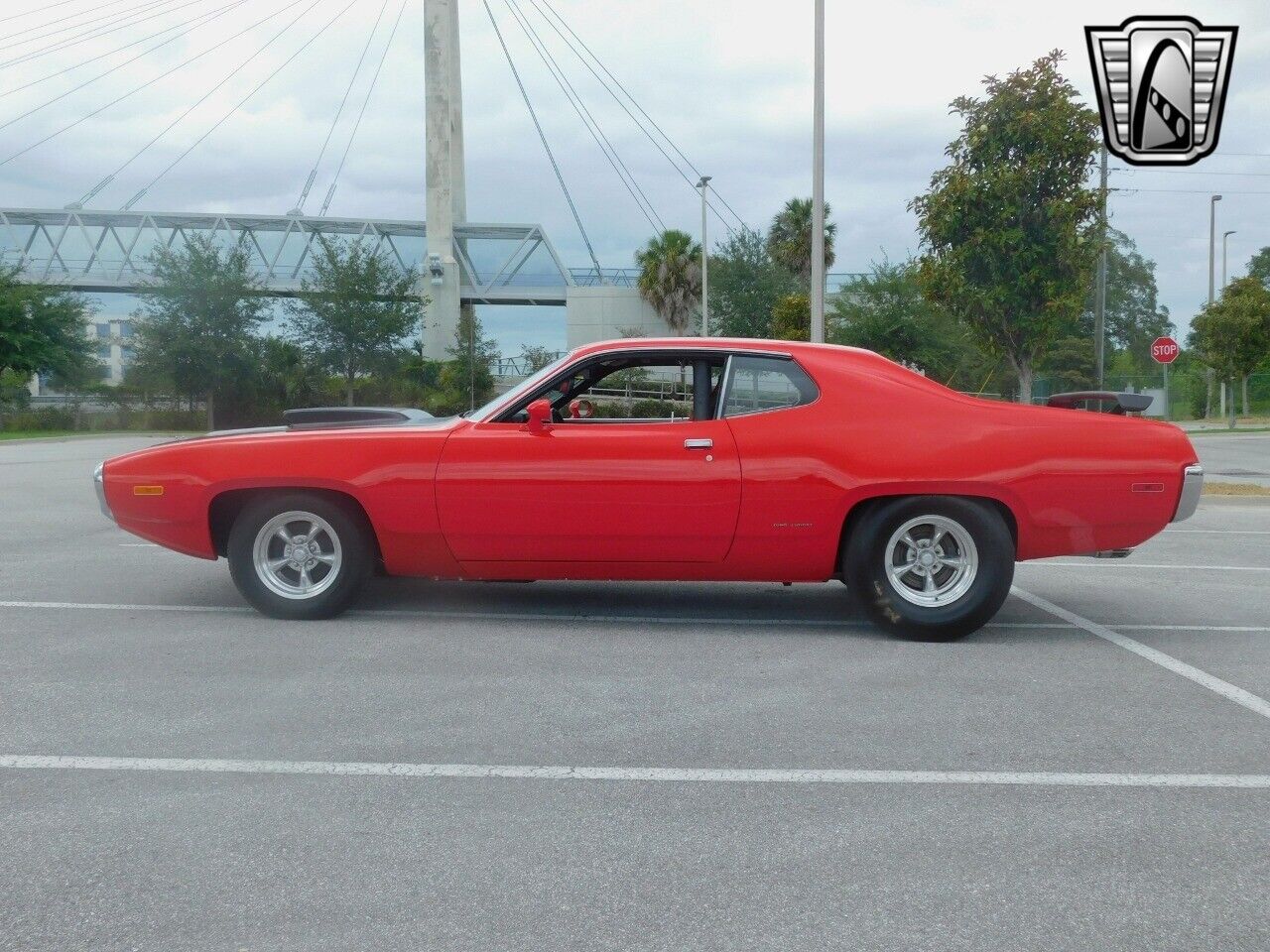 Plymouth-Road-Runner-1972-4