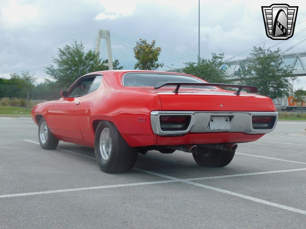 Plymouth-Road-Runner-1972-5