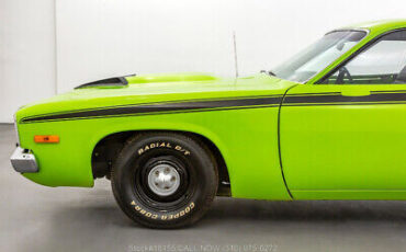 Plymouth-Road-Runner-1973-11