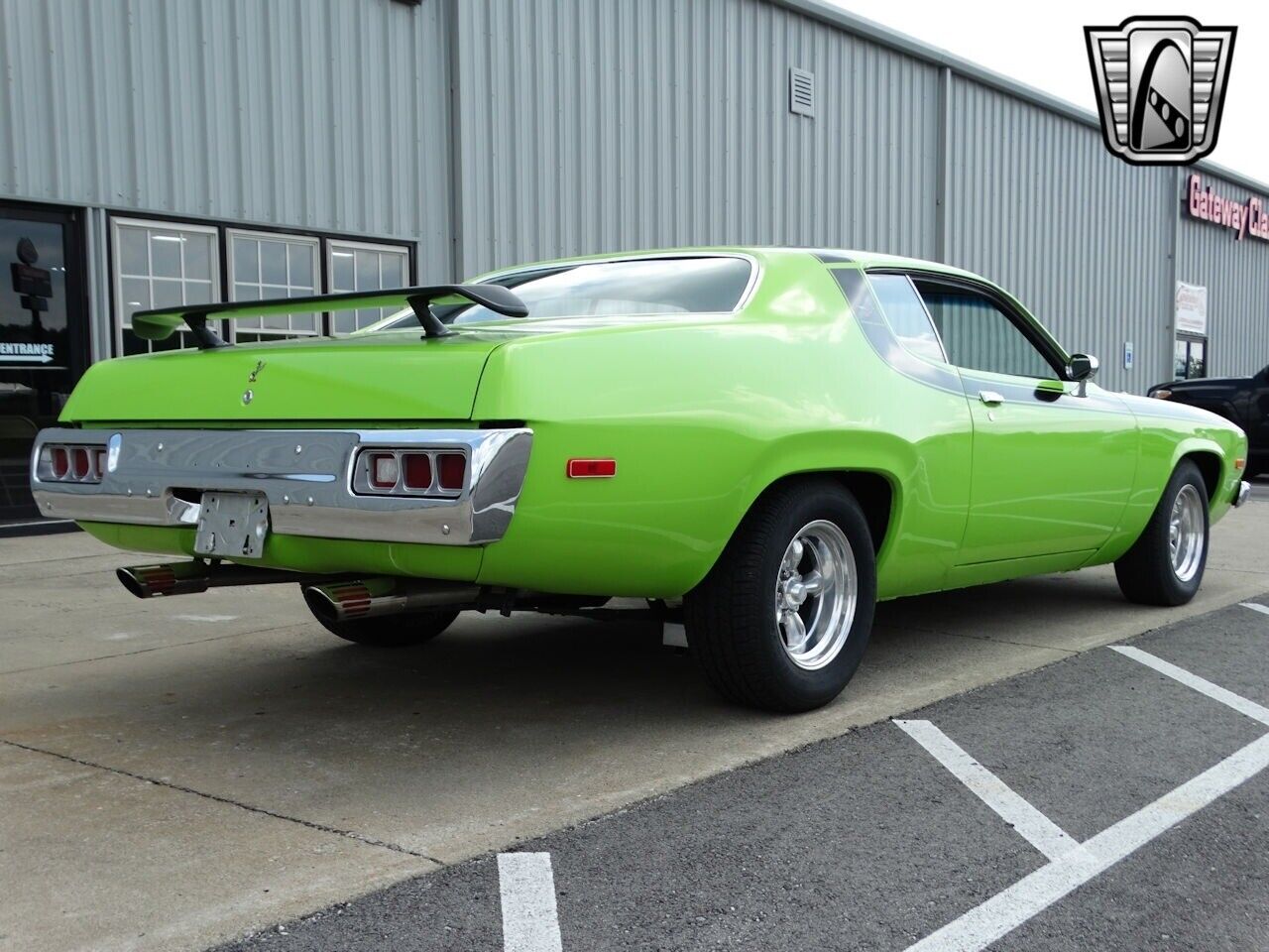 Plymouth-Road-Runner-1973-7