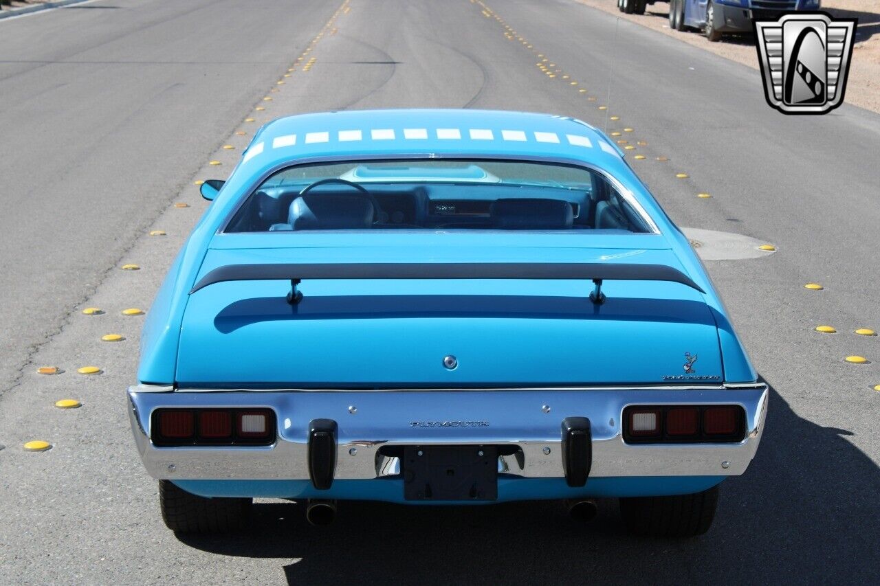 Plymouth-Road-Runner-1973-7