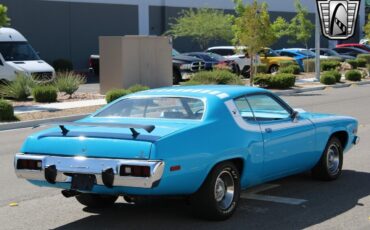 Plymouth-Road-Runner-1973-8