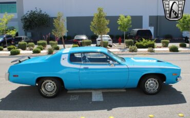 Plymouth-Road-Runner-1973-9