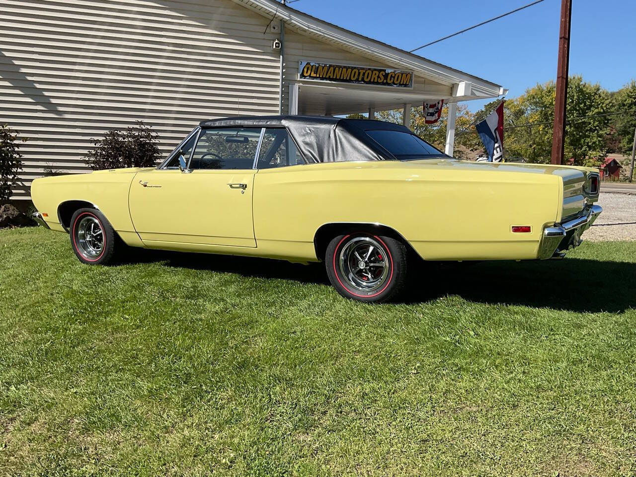 Plymouth-Road-Runner-Cabriolet-1969-12