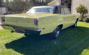 Plymouth-Road-Runner-Cabriolet-1969-9