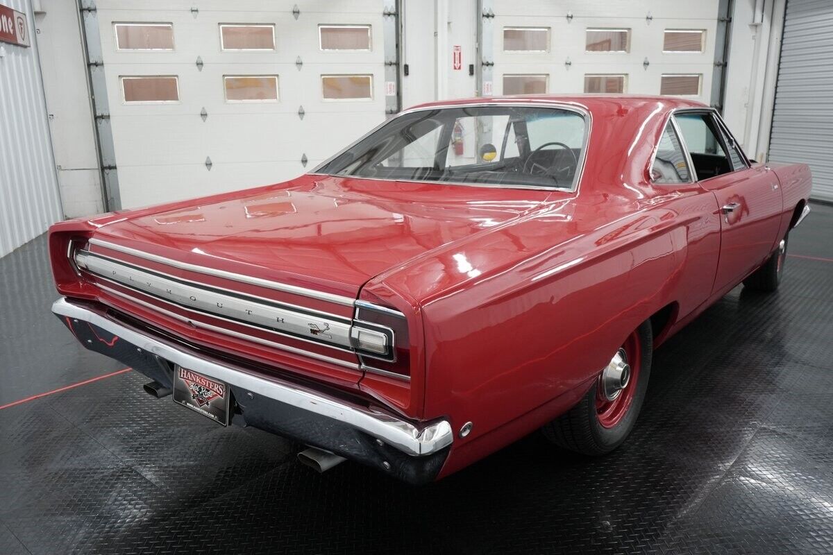 Plymouth-Road-Runner-Coupe-1968-15