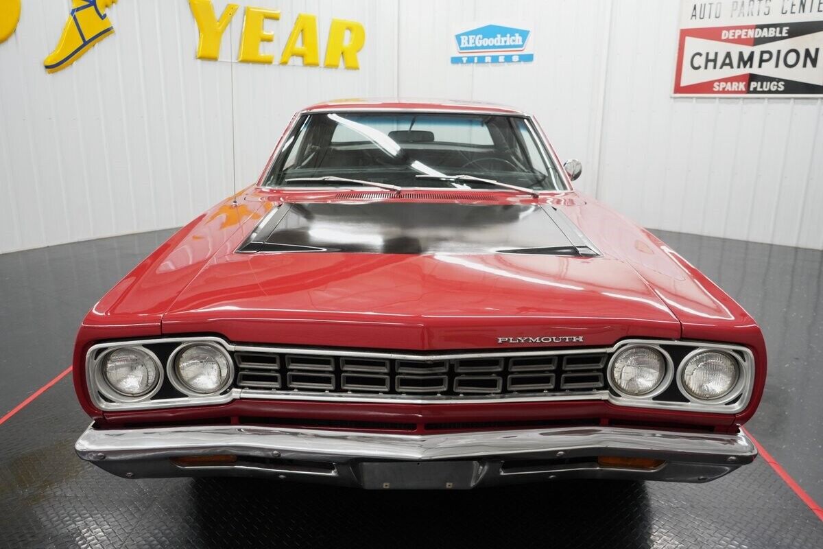 Plymouth-Road-Runner-Coupe-1968-26