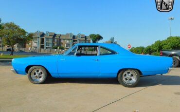 Plymouth-Road-Runner-Coupe-1968-3