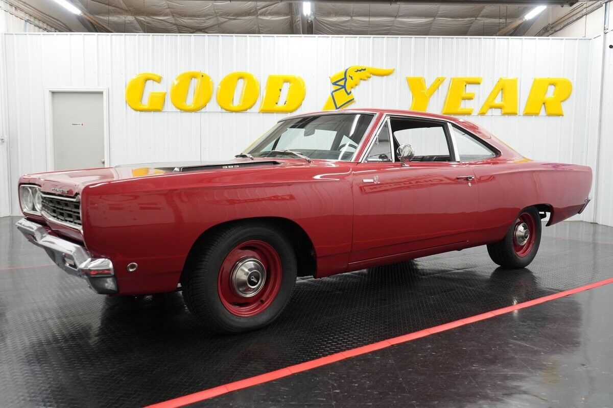 Plymouth-Road-Runner-Coupe-1968-3