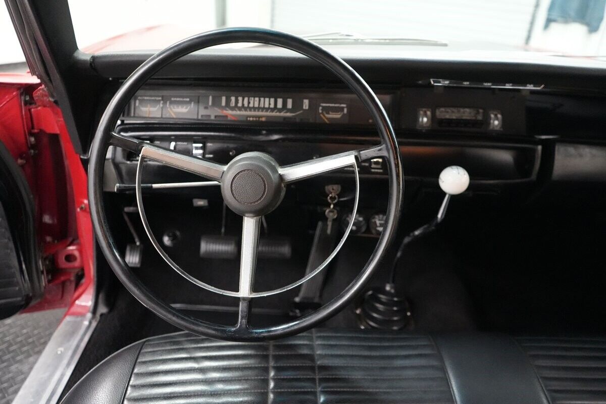 Plymouth-Road-Runner-Coupe-1968-39